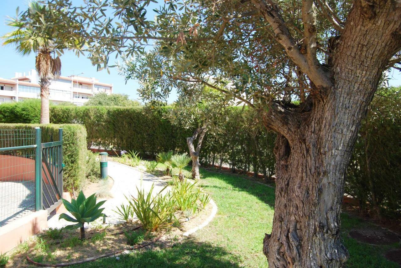 Tropical Beach Apartment Litoralmar Portimao Exterior photo
